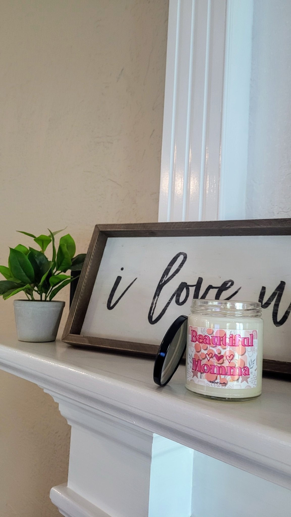 Beautiful Momma Scented Natural Soy Candle with Cotton Wick, 9oz Glass Jar - Mindful Chic Designs 